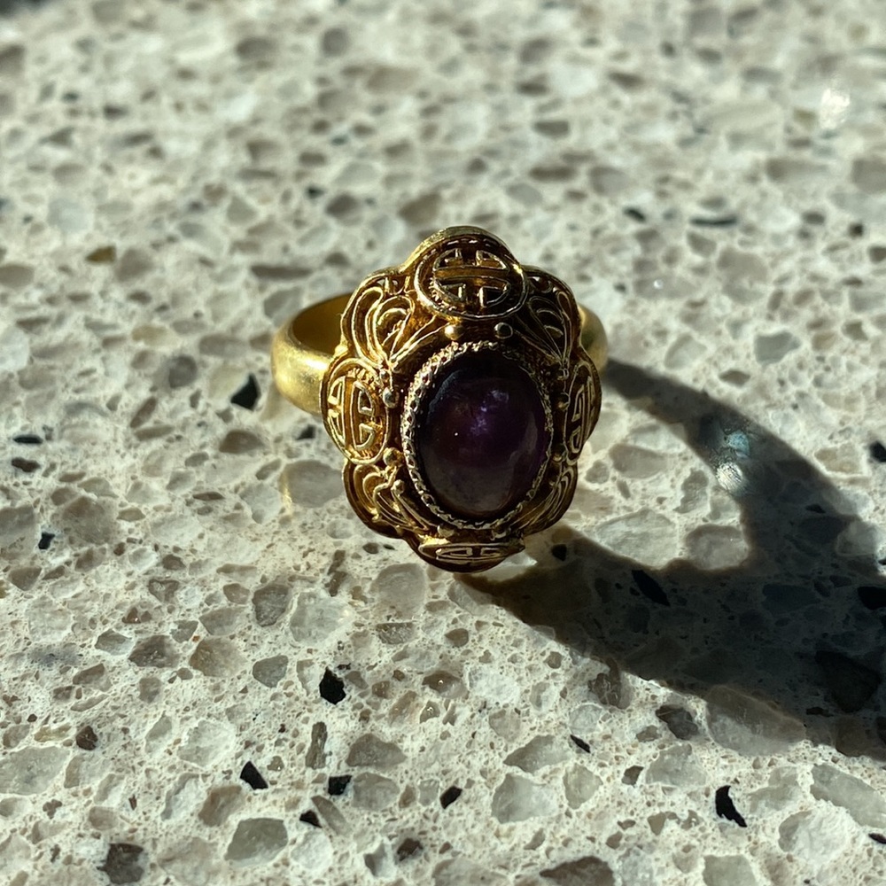 Vintage Amethyst Ring - Picture 4 of 7